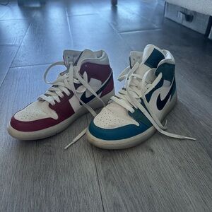 Air Jordan 1 - Blue & Red - 7.5 W